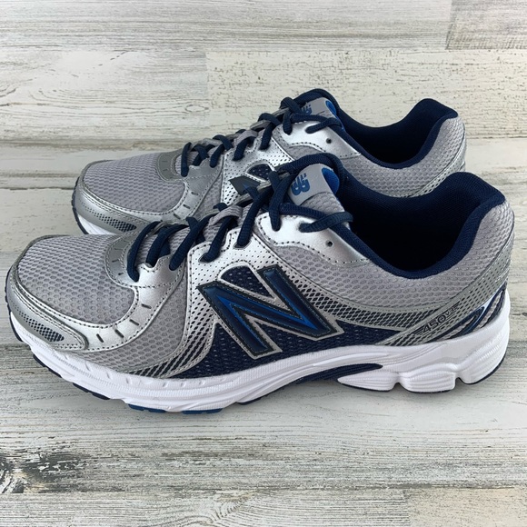 new balance 11 wide